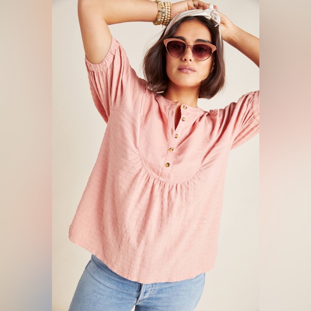 Anthropologie Eleanor Textured Top Peach EUC Small